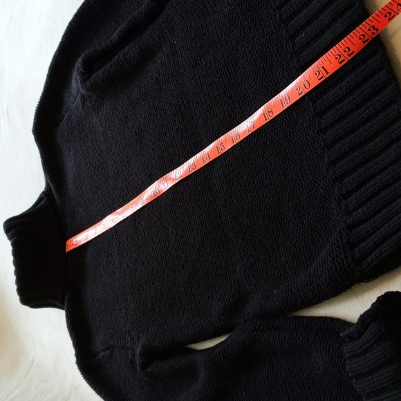 Sequined Sweater - Picture 6 of 9